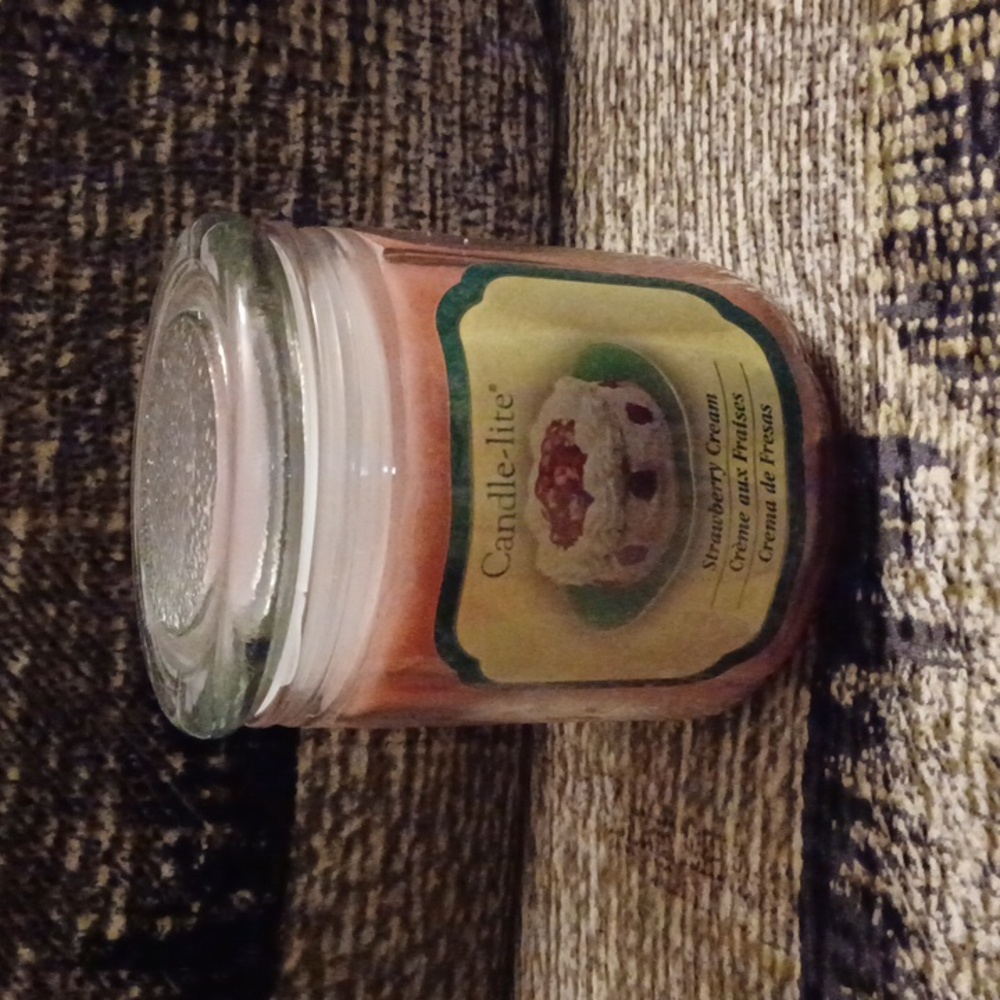 4/$60 New Strawberry Cream Scented Candle - 20 oz. In Glass Jar